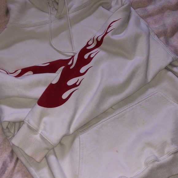 brandy melville white flame christy hoodie - Picture 3 of 4